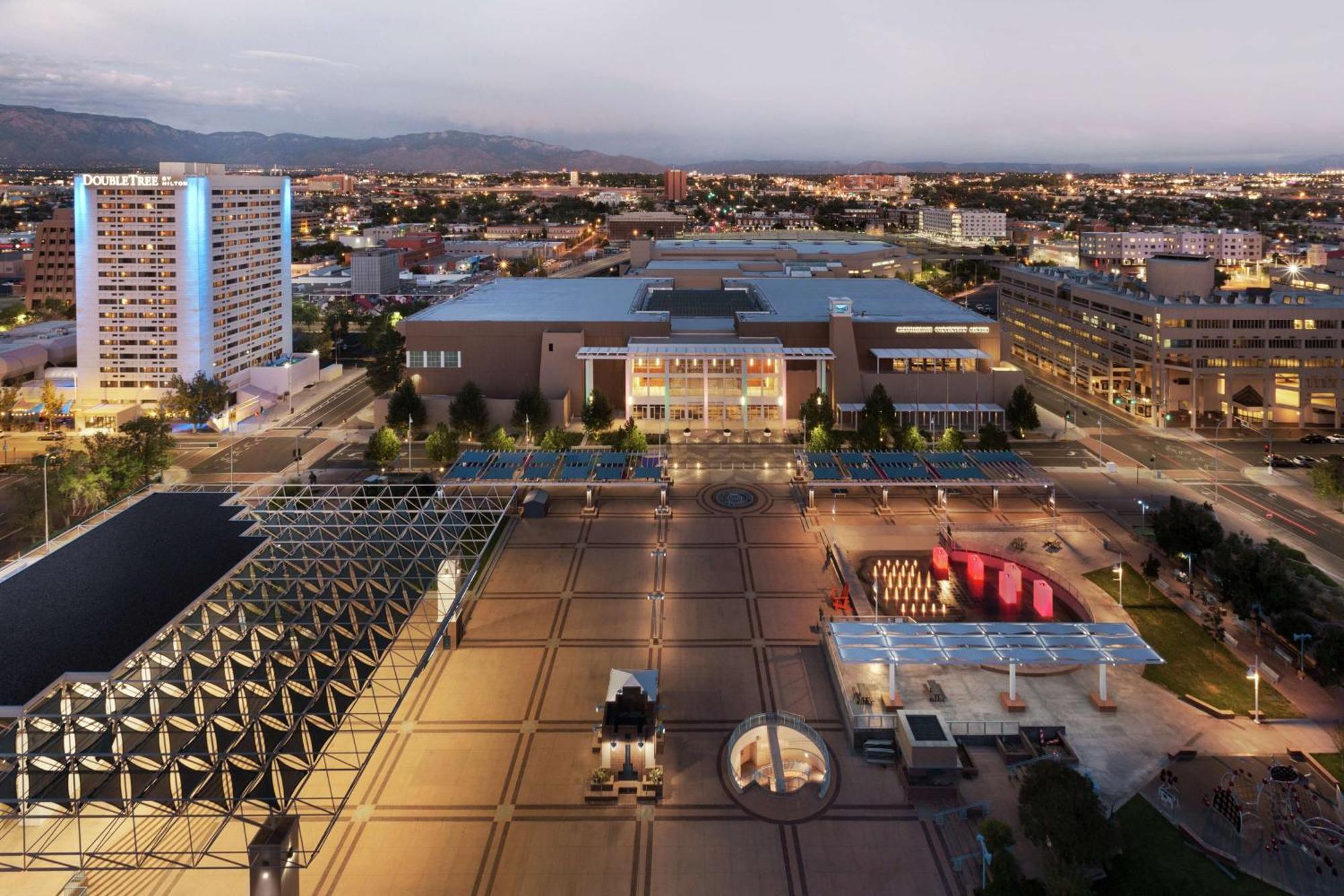 Doubletree By Hilton Hotel Albuquerque Exteriér fotografie